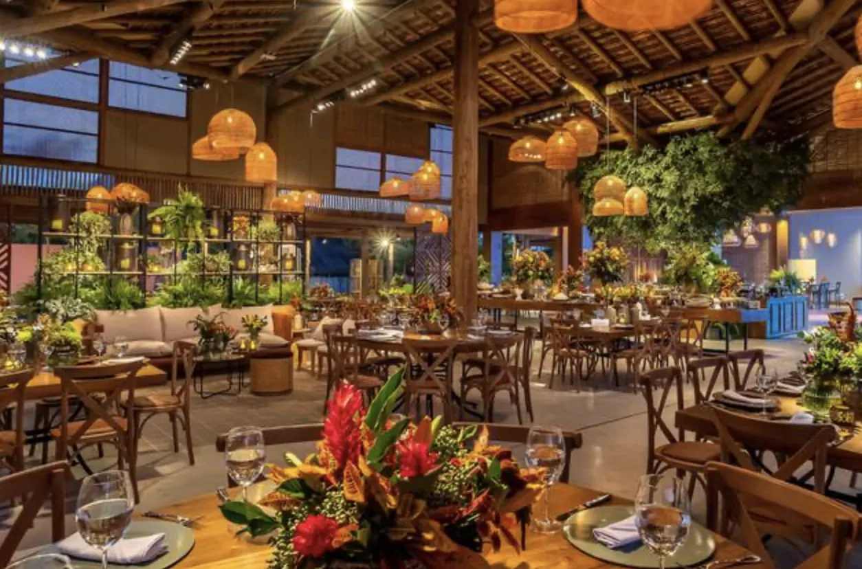 Jantar de casamento em Trancoso com decoração elegante